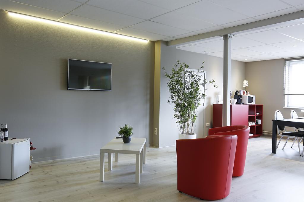 B&B Rouge E Blanc Meulebeke Exterior photo